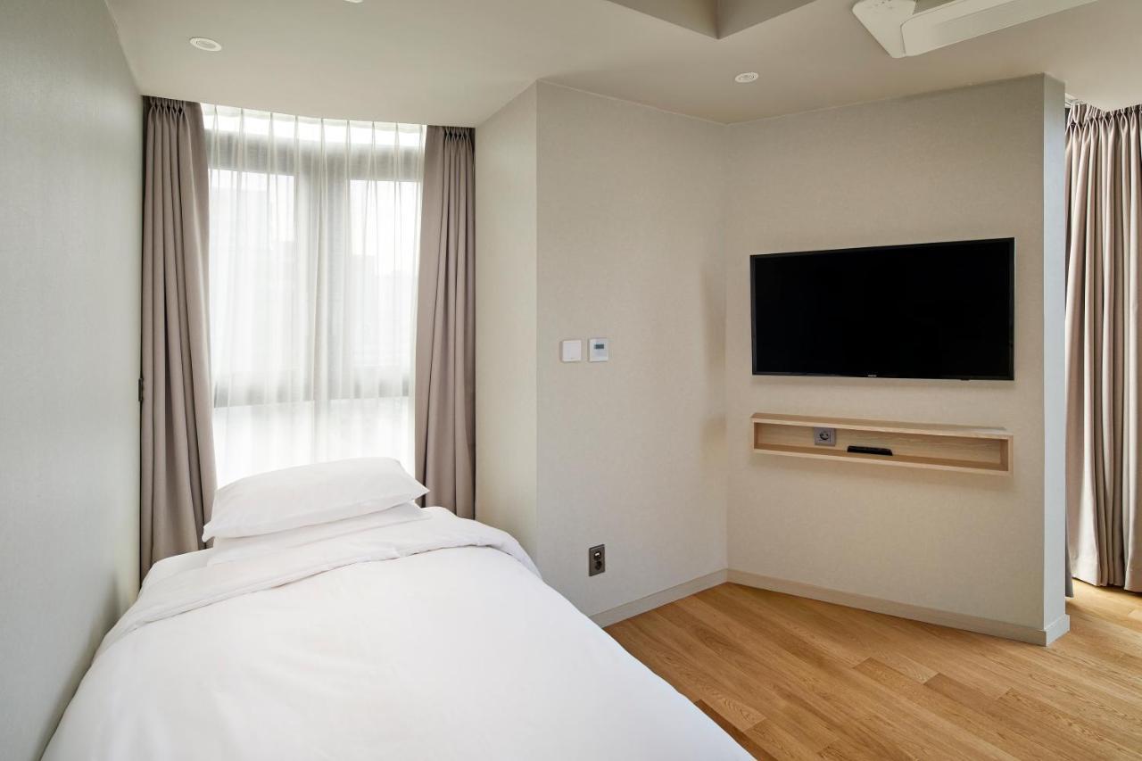 Hotel Dears Myeongdong Seul Esterno foto